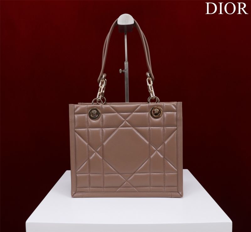 Dior Shopping Bags